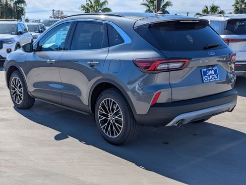 New 2026 Ford Escape SE image 4