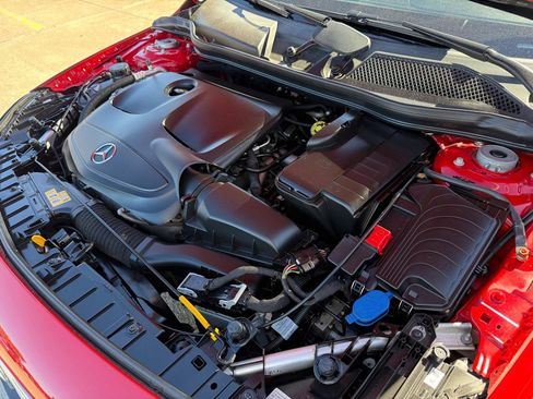 Used 2020 Mercedes-Benz GLA 250 4MATIC w/ AMG Line Exterior image 35