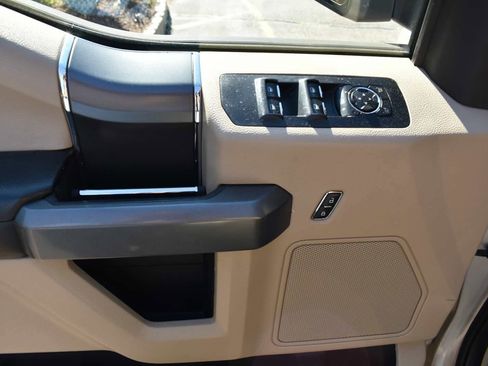 Used 2017 Ford F150 XLT w/ Equipment Group 302A Luxury RWD image 75