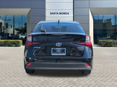 Used 2022 Toyota Prius Limited image 4