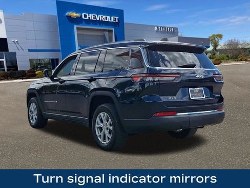 Used 2023 Jeep Grand Cherokee L Limited AWD/4WD image 23