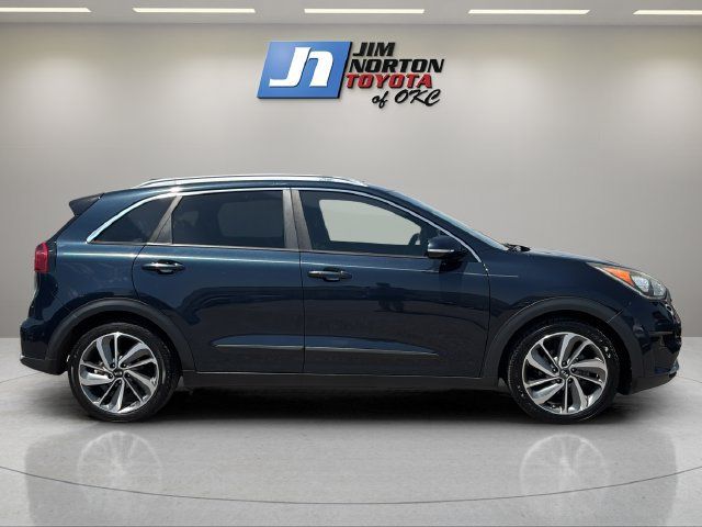 Used 2017 Kia Niro Touring w/ Advanced Technology Package FWD image 4