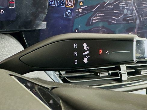 Used 2024 Chevrolet Equinox EV RS AWD/4WD image 24