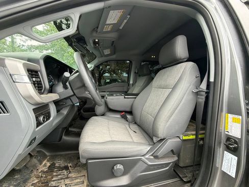 Used 2024 Ford F250 XL w/ STX Appearance Package AWD/4WD image 6