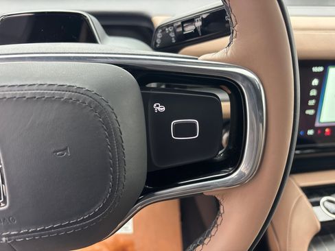 New 2025 Lincoln Navigator L Black Label image 17