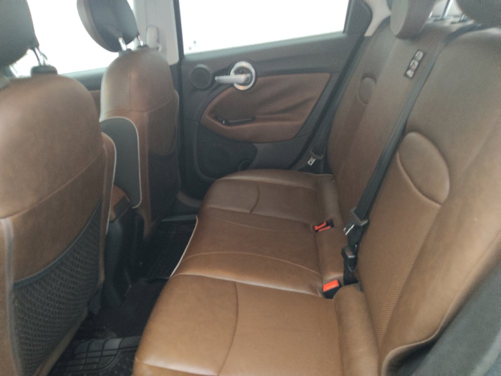 Used 2016 FIAT 500X Lounge FWD image 18