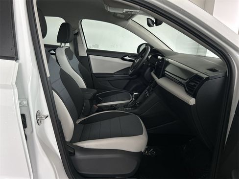 New 2026 Volkswagen Taos S image 30