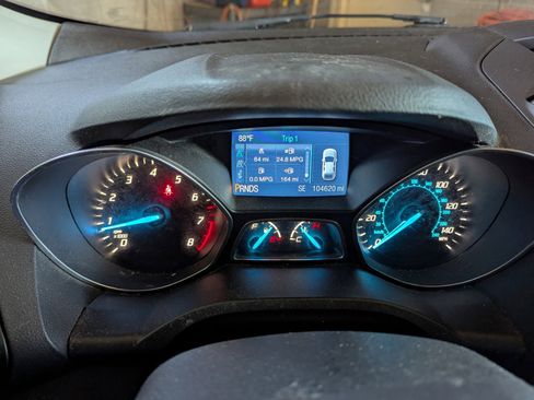 Used 2015 Ford Escape SE image 7