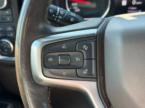 Used 2022 Chevrolet Silverado 1500 LTZ w/ LTZ Premium Package AWD/4WD image 9