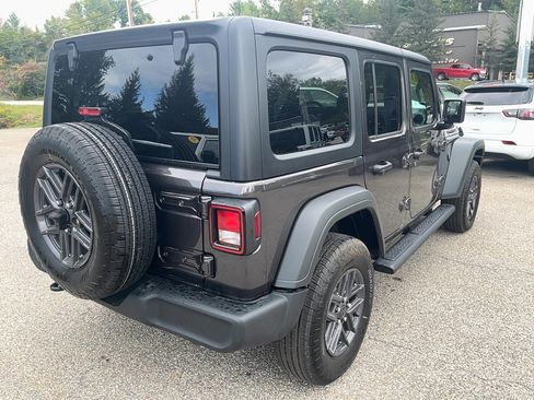 New 2025 Jeep Wrangler Unlimited Sport image 5