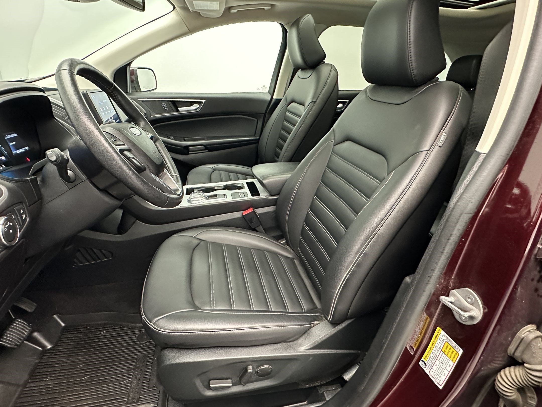 Used 2022 Ford Edge SEL w/ Convenience Package AWD/4WD image 5