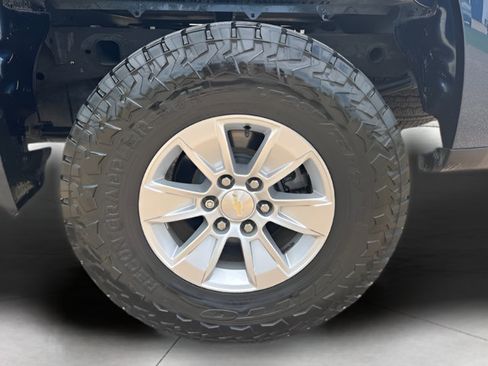 Used 2020 Chevrolet Silverado 1500 LT w/ All-Star Edition RWD image 10