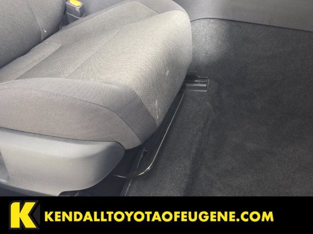 Used 2025 Toyota Camry LE FWD image 27