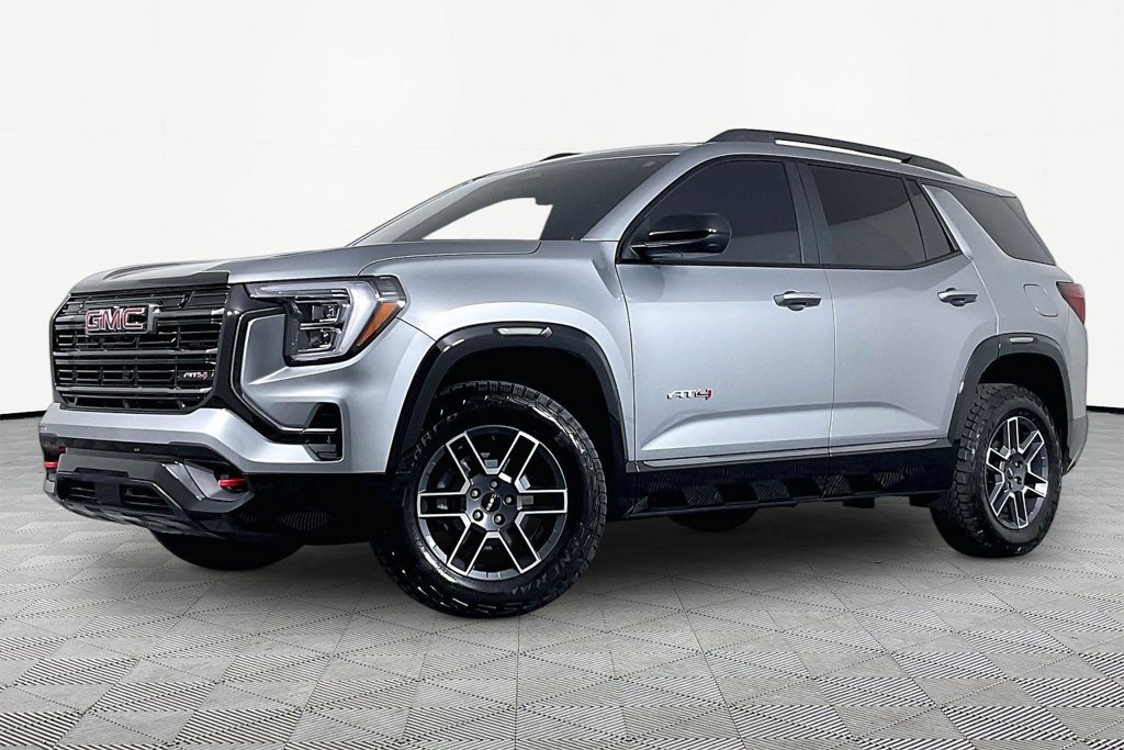 Used 2026 GMC Terrain AT4 w/ Convenience Package III AWD/4WD image 1