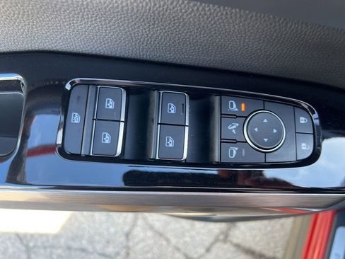 Certified 2024 Nissan Pathfinder Platinum image 51