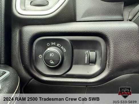 Used 2024 RAM 2500 Big Horn image 40