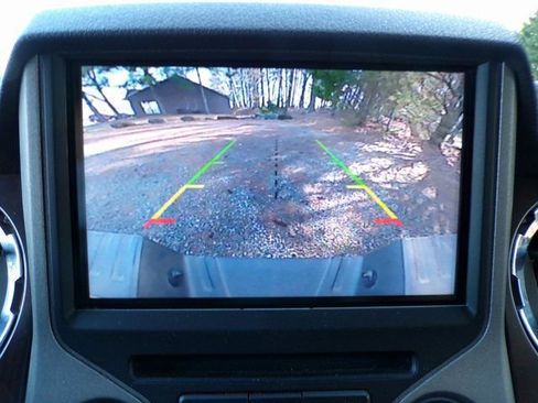 Used 2015 Ford F350 Lariat image 28