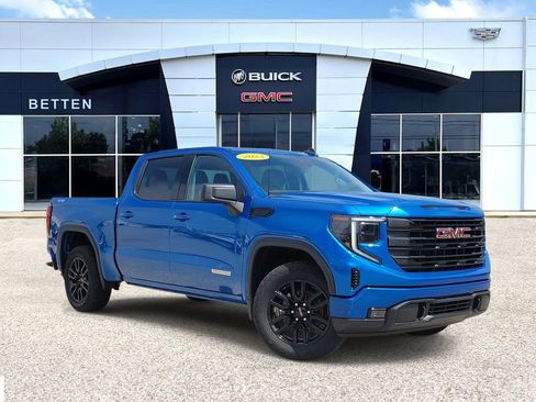 Used 2023 GMC Sierra 1500 Elevation AWD/4WD image 1