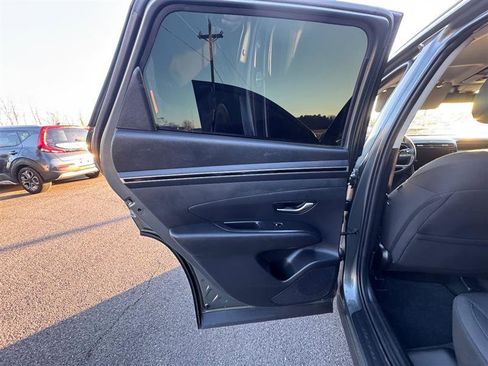 Used 2022 Hyundai Tucson SEL image 33