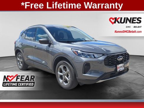 Used 2025 Ford Escape ST-Line AWD/4WD image 1