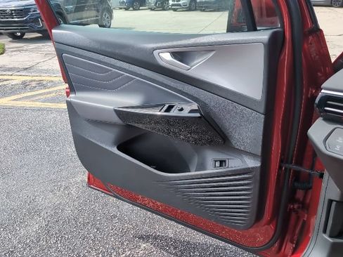 Used 2023 Volkswagen ID.4 S RWD image 21