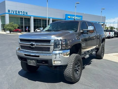Used 2007 Chevrolet Silverado 2500 LTZ w/ Safety Package AWD/4WD image 12