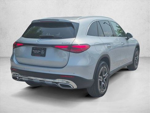 Certified 2026 Mercedes-Benz GLC 300 4MATIC image 5