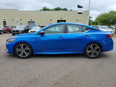 Used 2021 Nissan Sentra SR w/ SR Premium Package FWD image 23