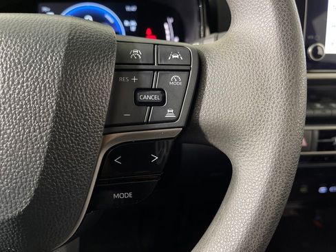 Certified 2025 Toyota Camry LE image 27