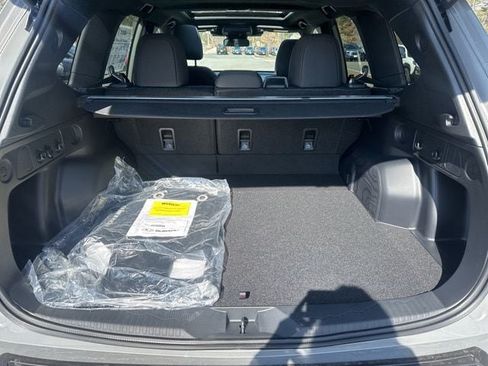 New 2026 Subaru Forester Premium AWD/4WD image 9