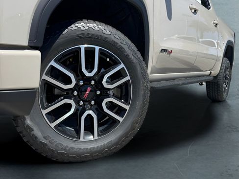 New 2026 GMC Sierra 1500 AT4 w/ AT4 Premium Package AWD/4WD image 2