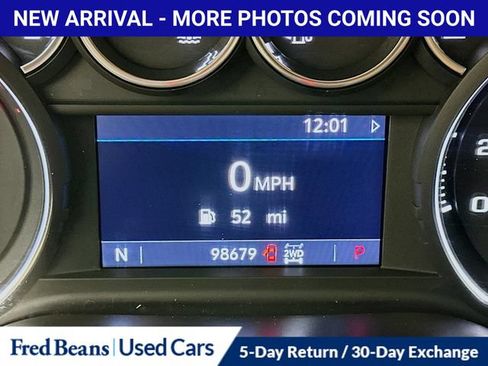 Used 2019 Chevrolet Silverado 1500 LTZ AWD/4WD image 17