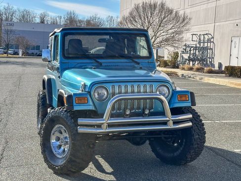 Used 2004 Jeep Wrangler X w/ Full Face Tire & Wheel Group image 10