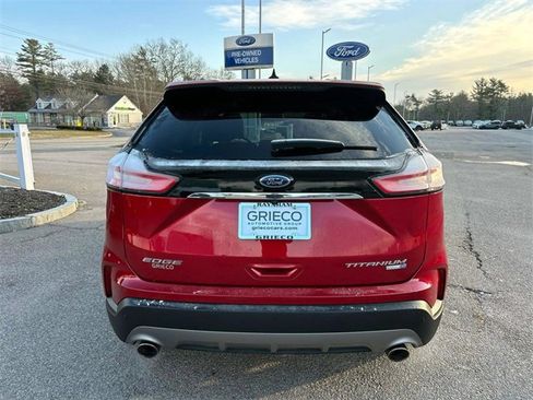 Used 2020 Ford Edge Titanium w/ Equipment Group 301A image 4