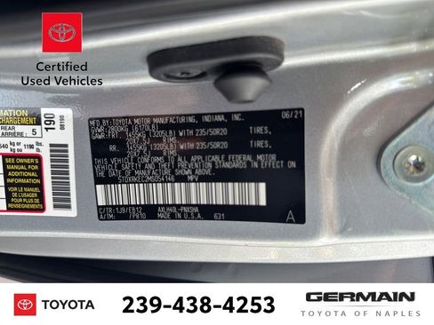 Used 2021 Toyota Sienna XSE FWD image 24