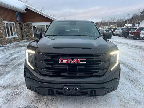 Used 2023 GMC Sierra 1500 Pro w/ Convenience Package image 2