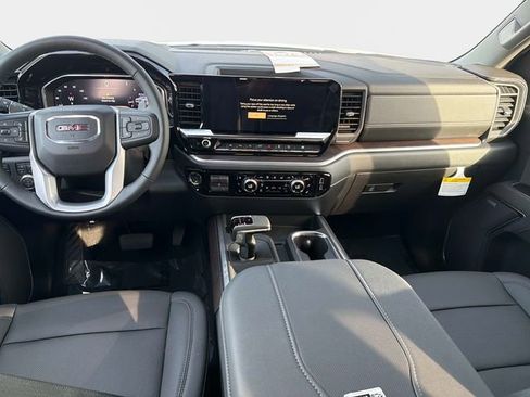 New 2026 GMC Sierra 1500 SLT w/ SLT Premium Plus Package AWD/4WD image 15