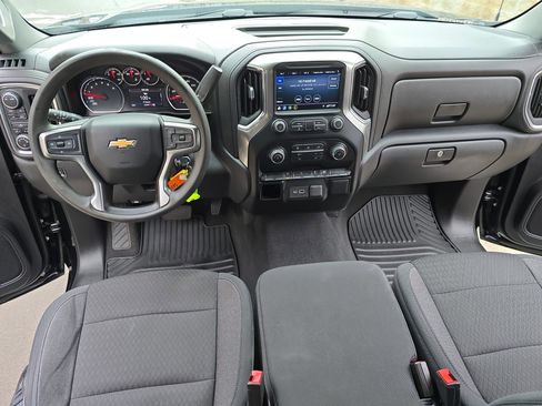 Used 2020 Chevrolet Silverado 1500 LT w/ Trailering Package AWD/4WD image 21