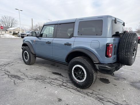 New 2025 Ford Bronco Badlands image 6