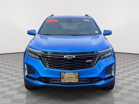 Used 2024 Chevrolet Equinox RS AWD/4WD image 2