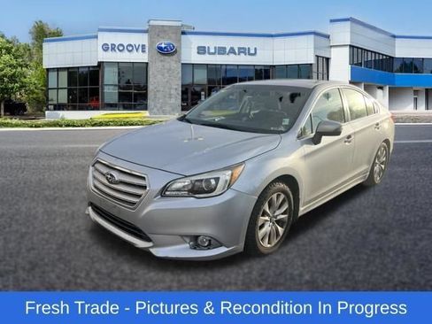 Used 2017 Subaru Legacy 2.5i Premium AWD/4WD image 1