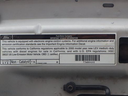 Used 2000 Ford F350 XLT image 14