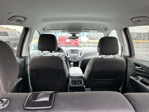 Used 2023 Chevrolet Equinox LT FWD image 18