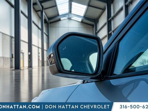 Used 2023 Ford Explorer XLT w/ Equipment Group 202A image 27