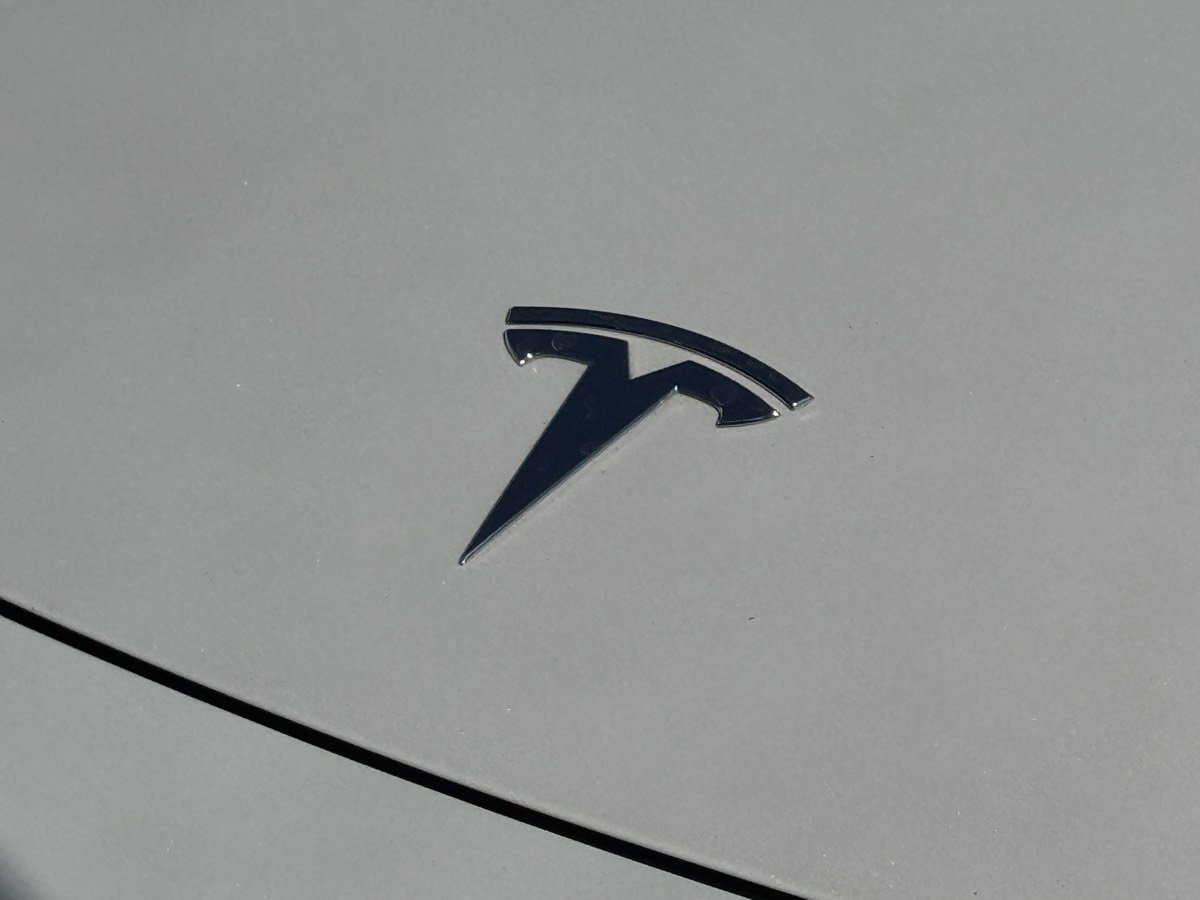 Used 2021 Tesla Model Y Long Range AWD/4WD image 4
