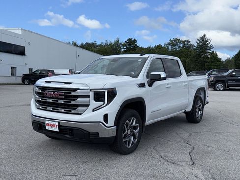 New 2025 GMC Sierra 1500 SLE image 1