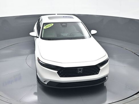 Used 2024 Honda Accord EX image 45