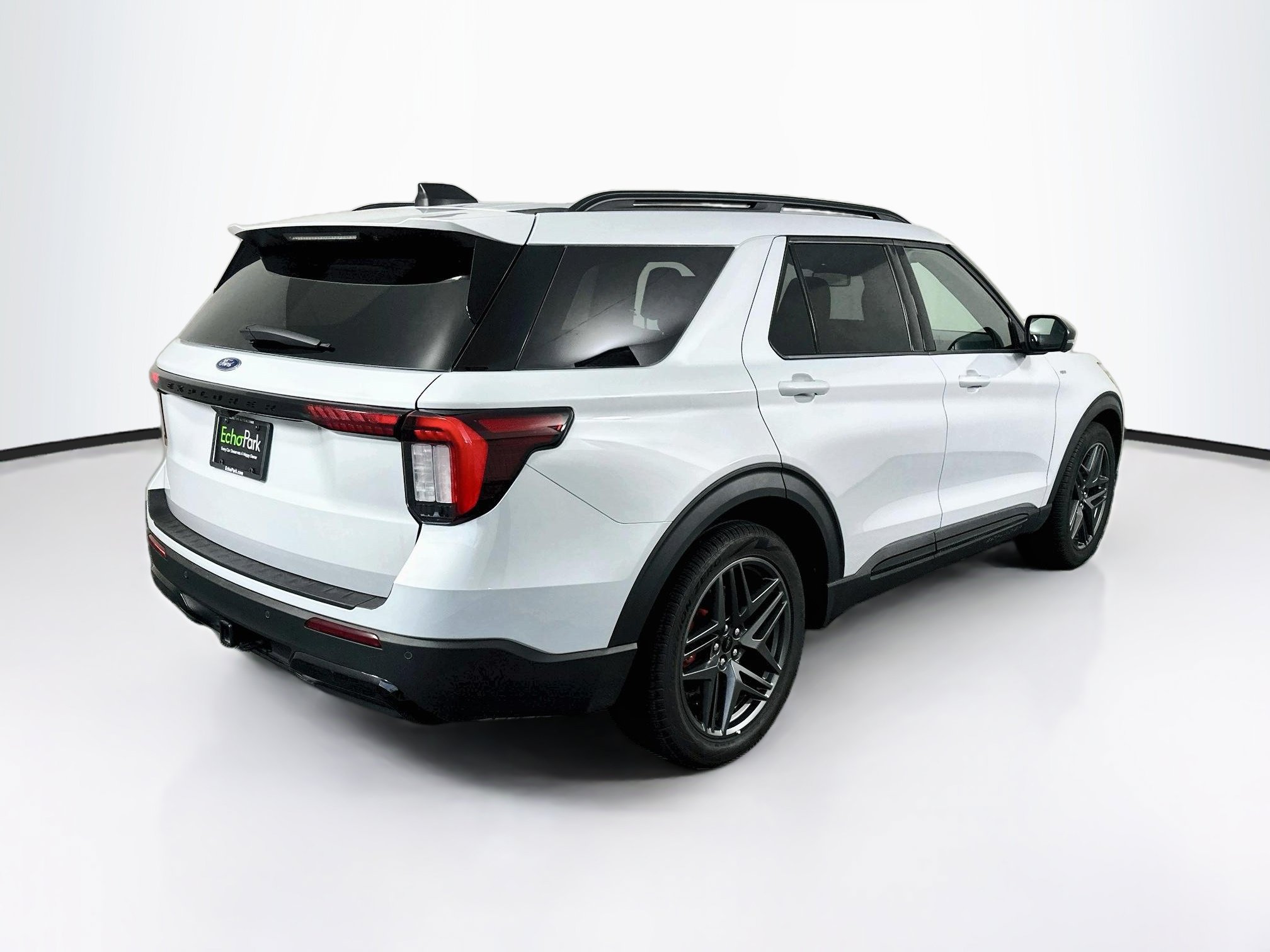 Used 2026 Ford Explorer ST-Line w/ ST-Line Street Pack RWD image 9