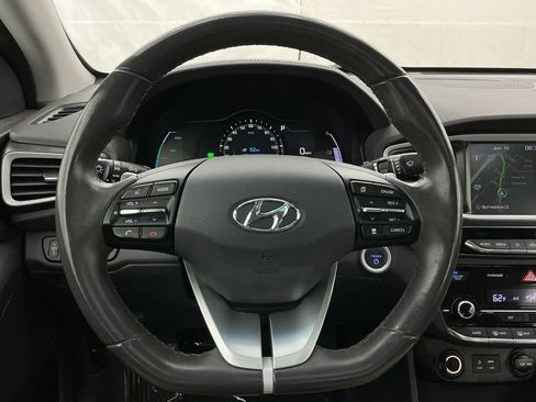 Used 2019 Hyundai Ioniq Limited FWD image 32