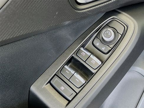 New 2026 Subaru Crosstrek 2.5i Limited image 18